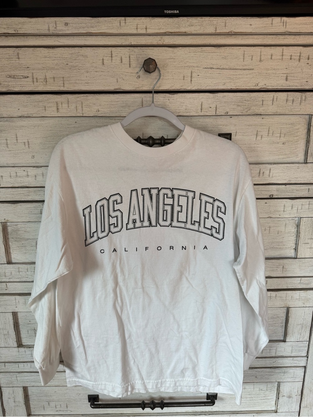 Brandy Melville White Los Angeles California Long-Sleeve Tee
